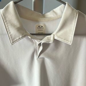 Oakley white golf shirt large